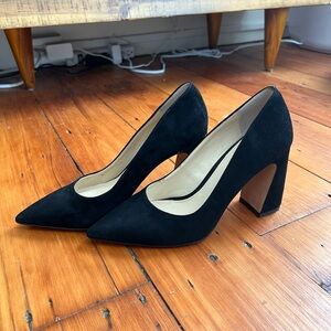 Vince Camuto Ableen Black Suede Pump